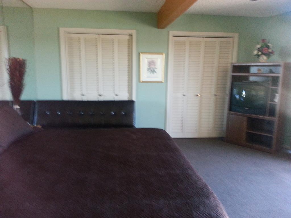 Lodge At Turkey Cove Canyon Lake Exterior photo